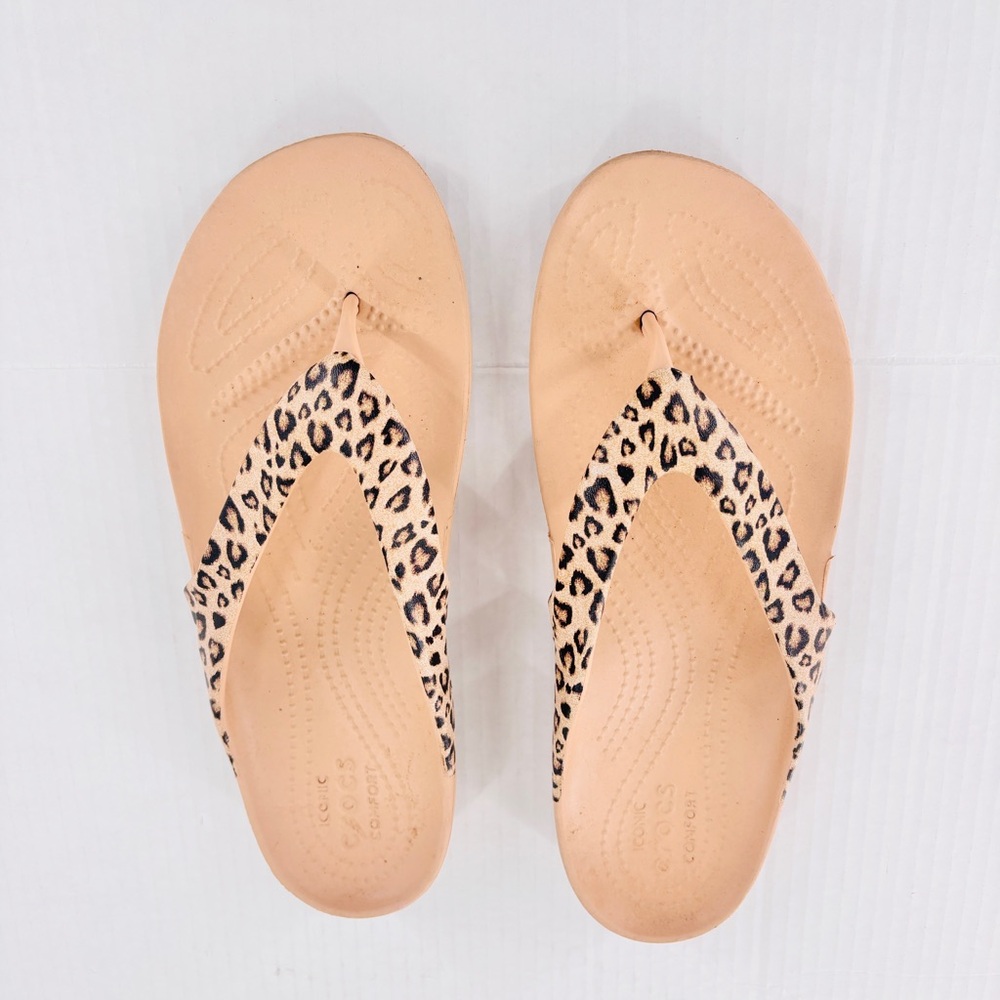 Crocs Ionic Leopard Print Slippers SIZE 8